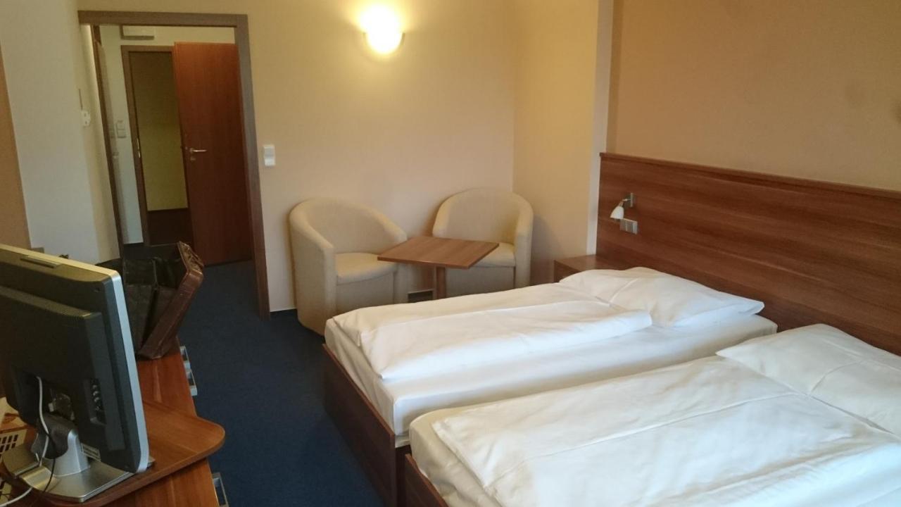 Lipno Wellness - Frymburk Hotel Private Family Room المظهر الخارجي الصورة